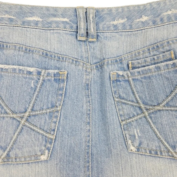 Hand Embroidered Aeropostale Mini Denim Skirt Light Wash Distressed Floral - Picture 7 of 10